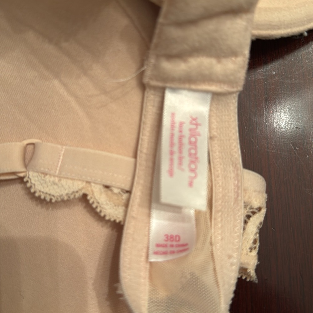 3 Bras. 38D. Cream Bra & Black Bra Xhilararion. 2 Tone Bra Adore Me. - Picture 7 of 12